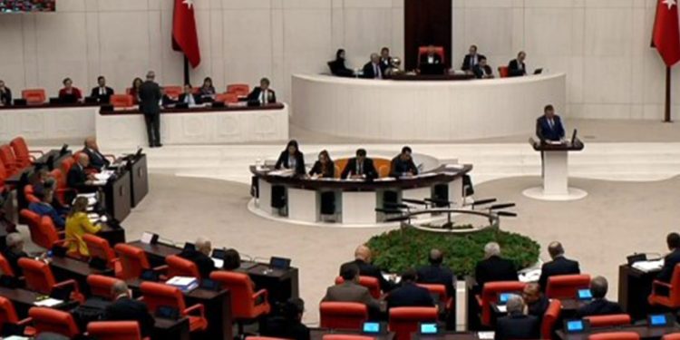 Meclis’ten seslendi: CHP iktidarında nasıl yargılama yapılır göstereceğiz