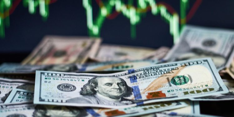 Merkez Bankası'ndan bankalara bir uyarı daha: Erken saatte döviz almayın