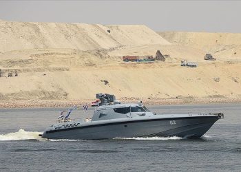 Mısır'da Süveyş Kanalı hakkındaki yeni yasa tasarısı tartışmalara yol açtı