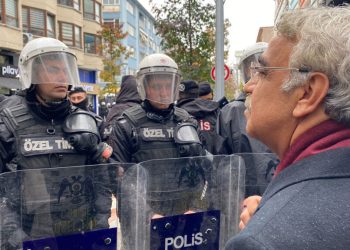 Mithat Sancar’a polis ablukası, Kılıçdaroğlu’ndan tepki