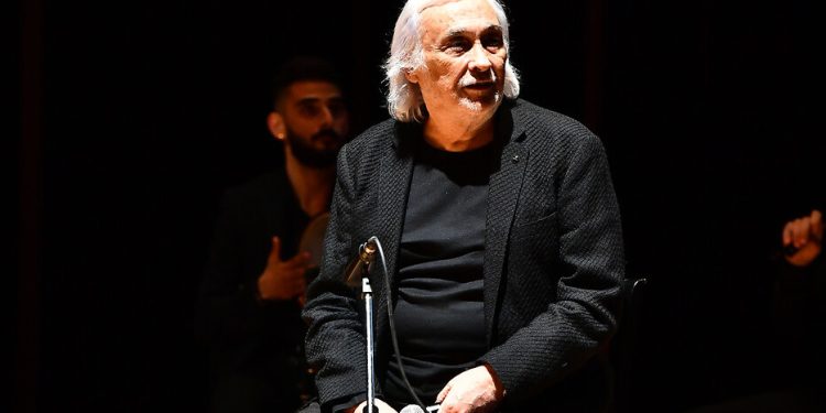 Müjdat Gezen’den ‘Hitler dönemi’ benzetmesi: Uçaklara merakı, farklı görüştekileri hapse attırması…