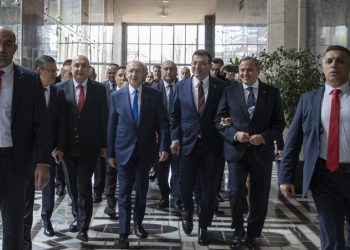 Murat Yetkin: İmamoğlu ne Erdoğan ne Kılıçdaroğlu için kolay lokma