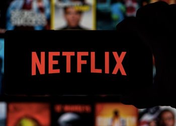 Netflix Türkiye'den tartışma yaratan 'yalnızlık' paylaşımı