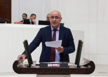 Özsoy: Rojava’ya en büyük tehdit AKP iktidarıdır