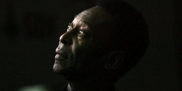 Brezilya, 1950 Dünya Kupası finalini evinde, Maracana Stadyumu’nda 170 binden fazla seyirci önünde Uruguay’a karşı 2-1 kaybettiğinde, radyo başında maçı dinleyen tüm bir ulus gibi João Ramos do Nascimento, ya da bilinen adıyla Dondinho da sessizliğe bürünmüştü.