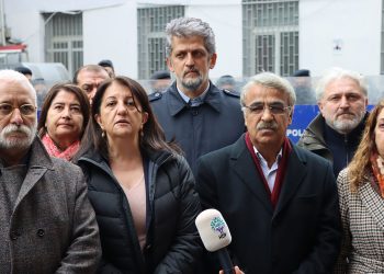 Pervin Buldan: Ferhat Encü’ye polisin attığı tokat Roboski halkına da atıldı