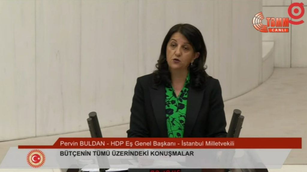 Pervin Buldan: 'Geçen yıl ekonominin kitabını yazıyordunuz, buyrun şimdi faizin kitabını yazın'