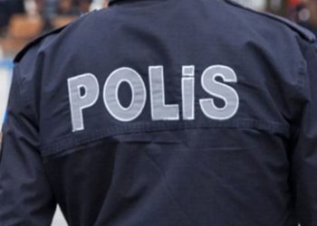 Polis ateş açtı, yolda yürüyen genç öldü