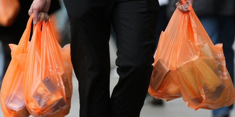 Resmi Gazete'de yayımlandı: Market poşetine zam geldi