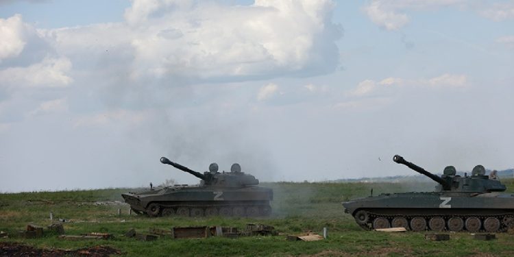 Rus güçleri Donetsk'te bir yerleşim birimini ele geçirdi