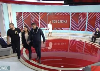SMA hastası oğlu için toplanan paraları kendisi için harcadı