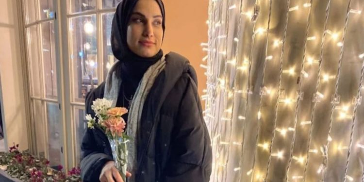 Sağ şakağına ateş ederek intihar ettiği iddia edilen kadın solak çıktı