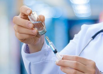 Sağlık Bakanlığı difteri tetanoz aşılarını toplatıyor