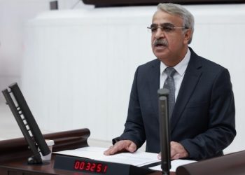Sancar: Bu bütçe iktidarın veda bütçesidir