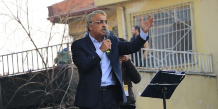 Sancar: Kürtlerin kazanımlarına nerede olursa olsun saldırıyorlar