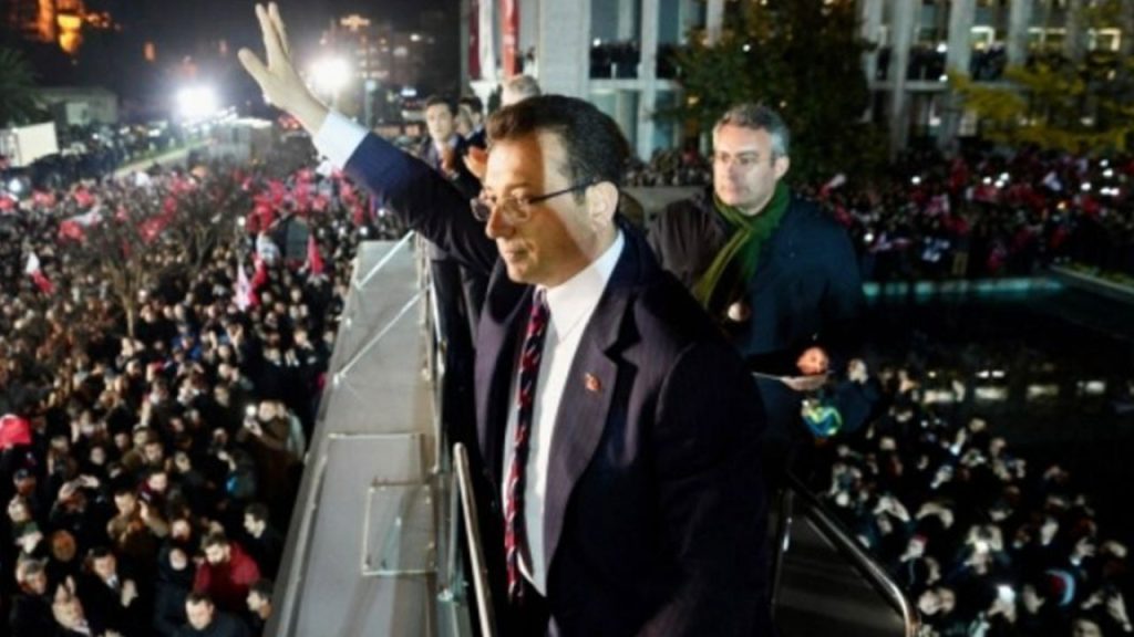 'Saraçhane buluşması' öncesi bazı yollar trafiğe kapatıldı