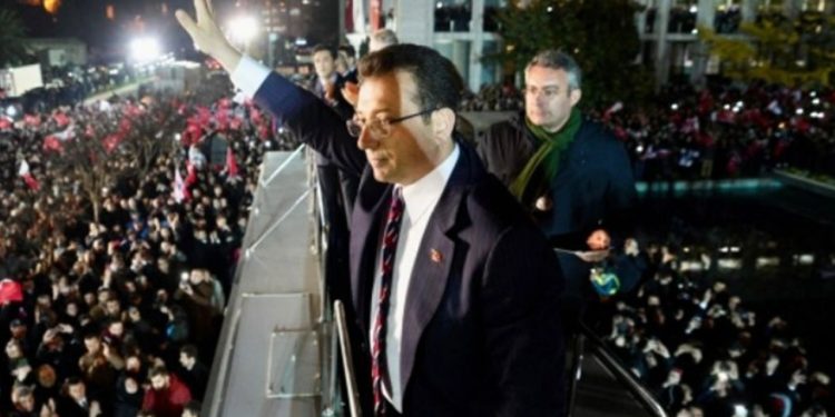 'Saraçhane buluşması' öncesi bazı yollar trafiğe kapatıldı