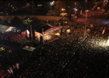 Saraçhane mitinginde büyük uçurum: Emniyet '25 bin' dedi, İBB '200 bin'