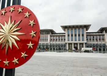 Saray her şeyden muaf tutuldu: Ne yapıldığını kimse bilemeyecek