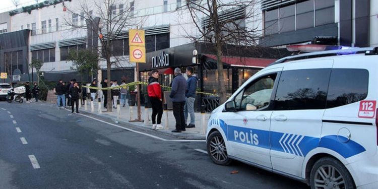 Sarıyer'de bir kafede silahlı kavga: Bir ölü