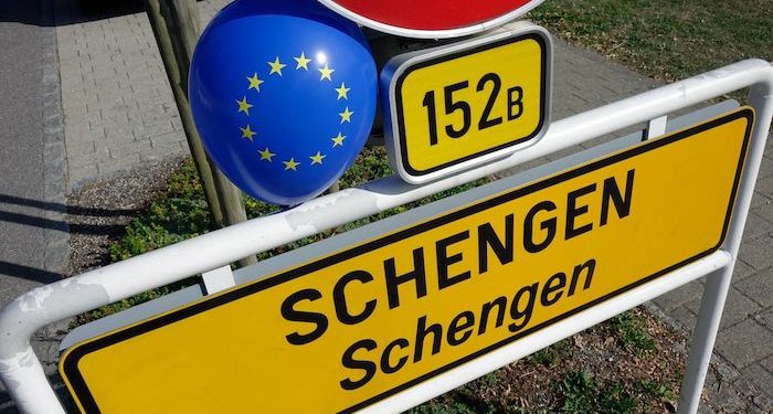 Schengen bölgesi: Hırvatistan kabul edildi, Bulgaristan ve Romanya’ya Avusturya’dan veto