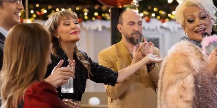 Senaryosunu Gülse Birsel'in yazdığı 'Yılbaşı Gecesi'nden ilk fragman