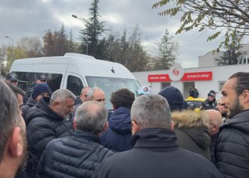 Sendika, yetki almak için ölüleri de ‘üye’ göstermiş