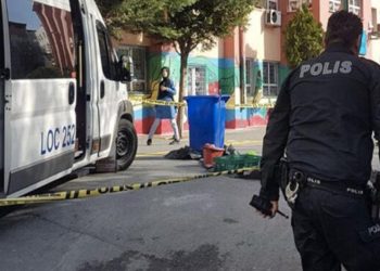 Servis aracının altında kalarak ölen çocuğun davasında, okul müdürüne hapis cezası