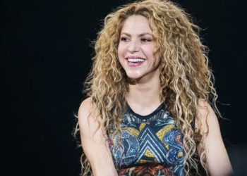 Shakira'dan Fas'a Waka Waka'lı tebrik