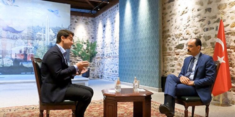 Soruya kızan İbrahim Kalın, İsveç devlet televizyonuyla röportajını yarıda kesti