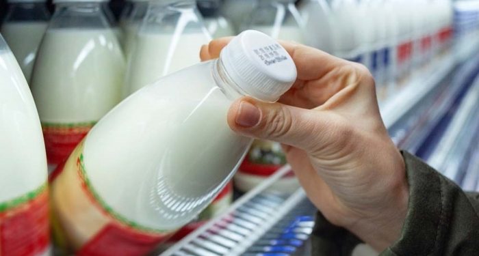 Sütün litresine 1 TL zam daha; 5 litre süt 90 TL