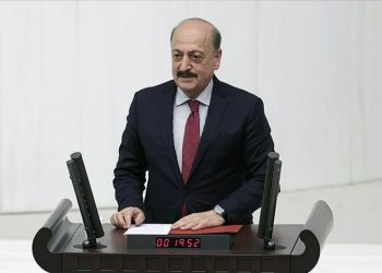 TBMM'de konuşan Bakan Bilgin'den EYT ve asgari ücret açıklaması