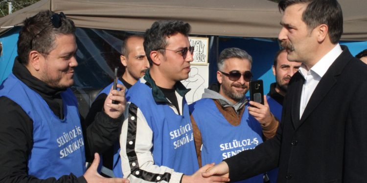 TİP Başkanı Baş'tan grevdeki işçilere destek: 'Hakkı olan ne varsa döve döve alacak'