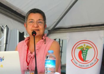 TTB Başkanı Şebnem Korur Fincancı’nın tutukluluğuna devam kararı verildi