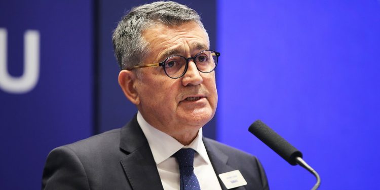 TÜSİAD: Siyasi yasak cezasının demokratik toplumda yeri olmamalı