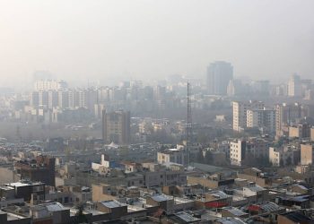 Tahran'da hava kirliliği "kırmızı alarm" seviyesinde