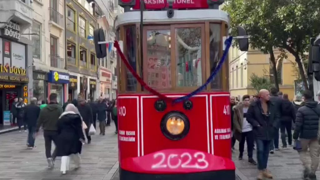 Taksim Tramvayı, seferlerine tekrar başladı