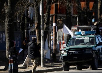 Taliban ülkedeki tüm STK'lara kadın personel çalıştırmama talimatı verdi