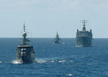 Tayland'da donanma gemisi battı: 31 denizci kayıp