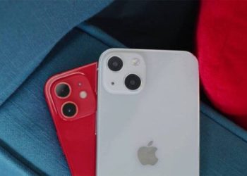 Tek seferde 300 adet iPhone 13 satın aldı; mağaza çıkışında dövülüp soyuldu