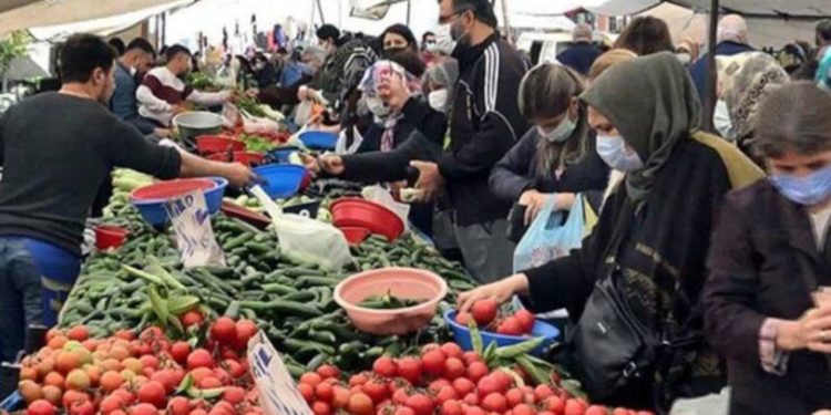 Türk-İş araştırdı: Açlık sınırı 8 bin 130 liraya yükseldi