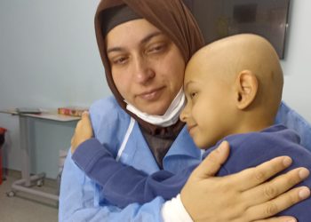 Tutuklu Gülten Sayın’a izin çıktı, Yusuf Kerim annesine kavuştu