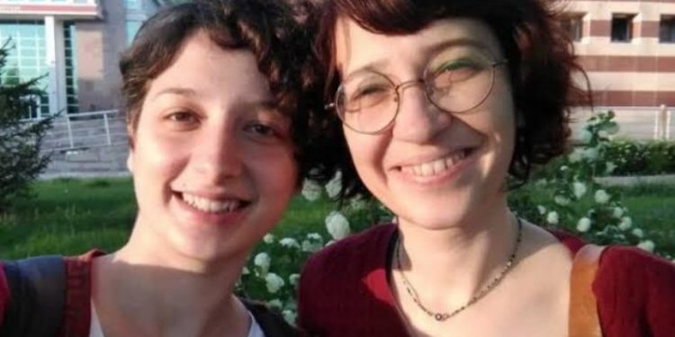 Tutuklu KHK’lı akademisyen Gülmen’in kız kardeşi de tutuklandı