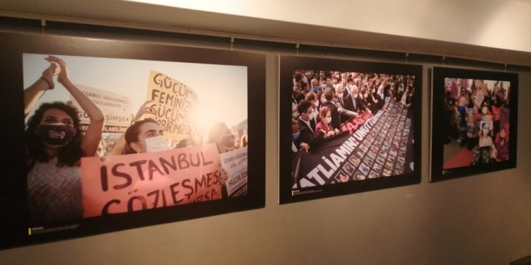 Uluslararası Af Örgütü'nden fotoğraf sergisi