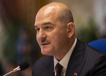 Uygur Türklerine sınırdışı tehdidi Süleyman Soylu'ya özür diletti