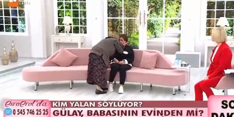 Yandaş ATV kızına kavuşan anne Kürtçe konuşunca yayının sesini kesti