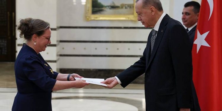 Yeni İsrail Büyükelçisi, Erdoğan’a “güven mektubu”nu sundu