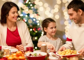 Yeni yıla girerken sağlığınızdan olmayın: Yılbaşı sofralarında dikkat edilmesi gerekenler