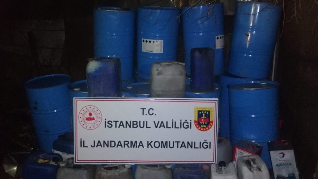 Yılbaşı baskını: İstanbul'da 12 ton etil alkol ele geçirildi