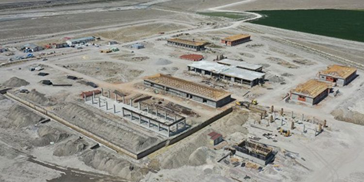 Yüzlerce milyona yaptığı pist yerle bir olmuştu: Bakanlığa ait mühimmat skandal isme emanet